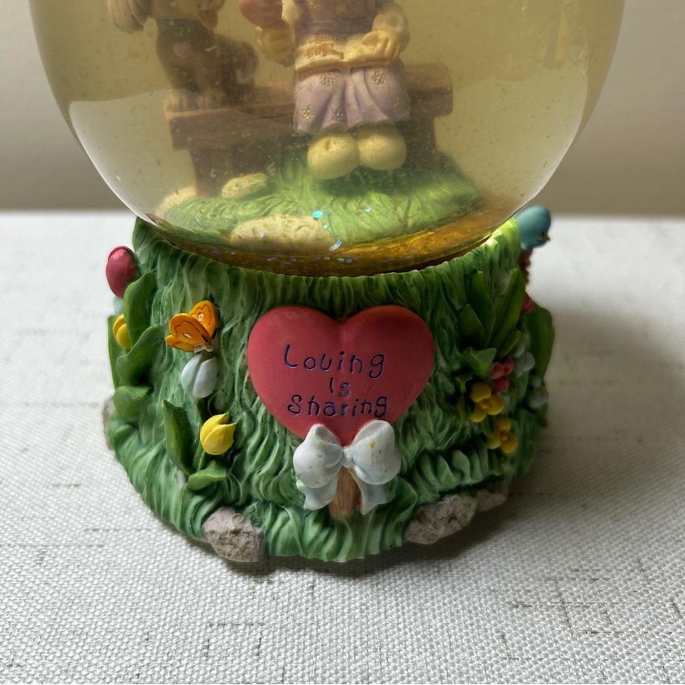 Precious Moments Musical Snow Globe “puppy Love” vintage Collectible ￼ - Picture 2 of 7